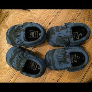Twin boys size 1 moccasins